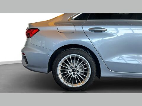 audi, a3, sedan 35 tfsı mhev advanced s-tronic, otomatik, mhev 2.el otomobil | renew 8