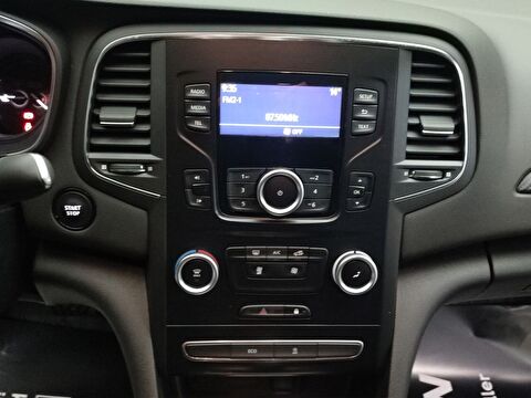 renault, megane, sedan 1.5 blue dcı touch edc, otomatik, dizel 2.el otomobil | renew 18