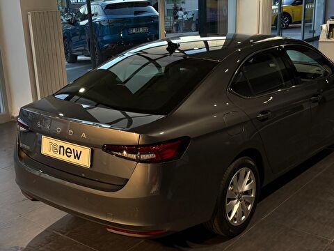 skoda, superb, sedan 1.5 tsı mhev premium dsg, otomatik, mhev 2.el otomobil | renew 27