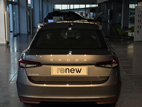 skoda, superb, sedan 1.5 tsı mhev premium dsg, otomatik, mhev 2.el otomobil | renew 18