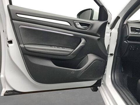 renault, megane, sedan 1.3 tce ıcon edc, otomatik, benzin 2.el otomobil | renew 12