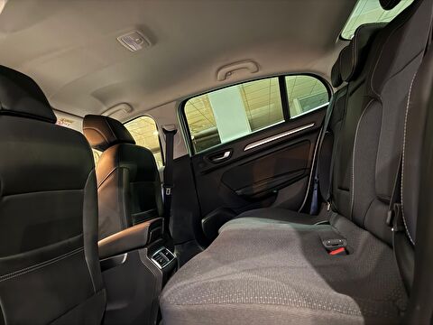 renault, megane, sedan 1.3 tce ıcon edc, otomatik, benzin 2.el otomobil | renew 33