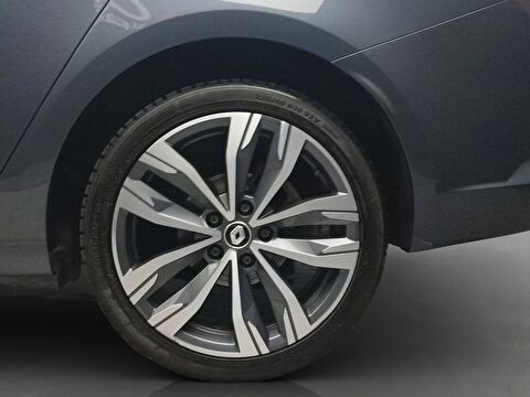 renault, megane, sedan 1.3 tce ıcon edc, otomatik, benzin 2.el otomobil | renew 8