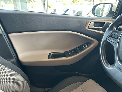 hyundai, i20, hatchback 1.4 mpı elite panoramik cam tavan otomatik, otomatik, benzin 2.el otomobil | renew 19