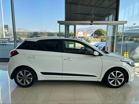 hyundai, i20, hatchback 1.4 mpı elite panoramik cam tavan otomatik, otomatik, benzin 2.el otomobil | renew 5