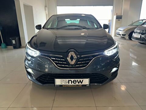 Sedan 1.5 Blue DCI Icon EDC, 2. el otomobil | renew