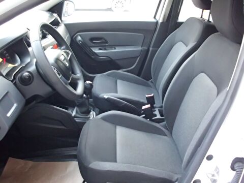 dacia, duster, suv 1.5 bluedcı 4x4 comfort, manuel, dizel 2.el otomobil | renew 18