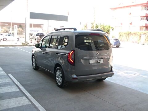 renault, kangoo multix, combi 1.3 tce ıconic edc, otomatik, benzin 2.el otomobil | renew 15