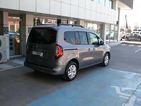 renault, kangoo multix, combi 1.3 tce ıconic edc, otomatik, benzin 2.el otomobil | renew 13