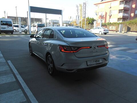 renault, megane, sedan 1.3 tce touch edc, otomatik, benzin 2.el otomobil | renew 16