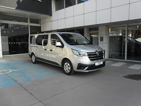 renault, trafic combi, 8+1 grand confort 2.0 blue dci eag9 170 bg, otomatik, dizel 2.el otomobil | renew 6