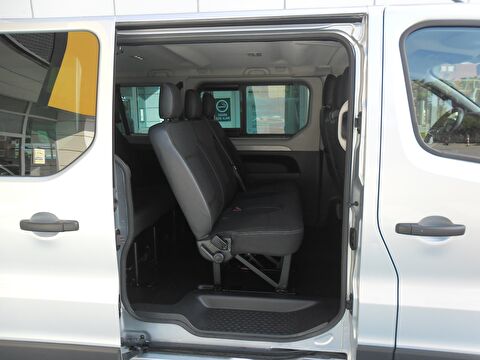 renault, trafic combi, 8+1 grand confort 2.0 blue dci eag9 170 bg, otomatik, dizel 2.el otomobil | renew 10