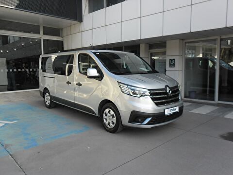 renault, trafic combi, 8+1 grand confort 2.0 blue dci eag9 170 bg, otomatik, dizel 2.el otomobil | renew 5