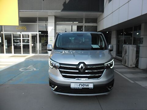renault, trafic combi, 8+1 grand confort 2.0 blue dci eag9 170 bg, otomatik, dizel 2.el otomobil | renew 3