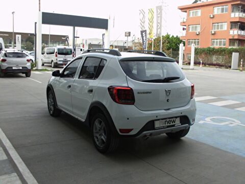 dacia, sandero, hatchback 0.9 tce stepway easy-r, otomatik, benzin 2.el otomobil | renew 18