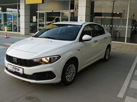 Sedan 1.3 MultiJet Easy, 2. el otomobil | renew