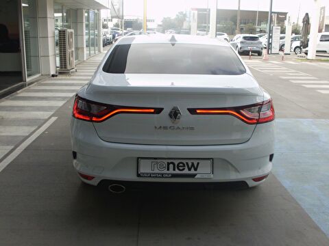 renault, megane, sedan 1.3 tce joy, manuel, benzin 2.el otomobil | renew 11