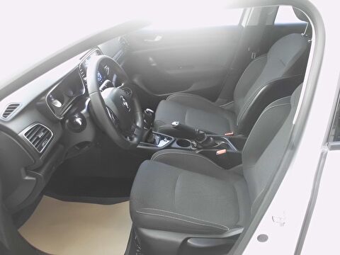 renault, megane, sedan 1.3 tce joy, manuel, benzin 2.el otomobil | renew 18