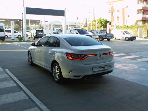 renault, megane, sedan 1.3 tce joy, manuel, benzin 2.el otomobil | renew 9