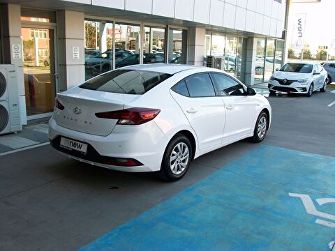 hyundai, elantra, 1.6 mpı style, manuel, benzin 2.el otomobil | renew 17