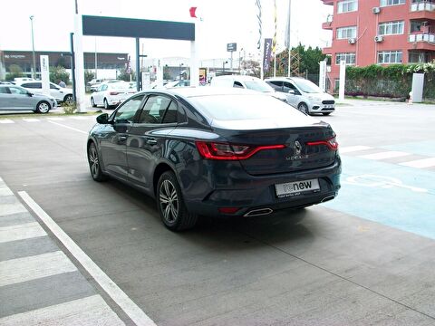 renault, megane, sedan 1.3 tce touch edc, otomatik, benzin 2.el otomobil | renew 16