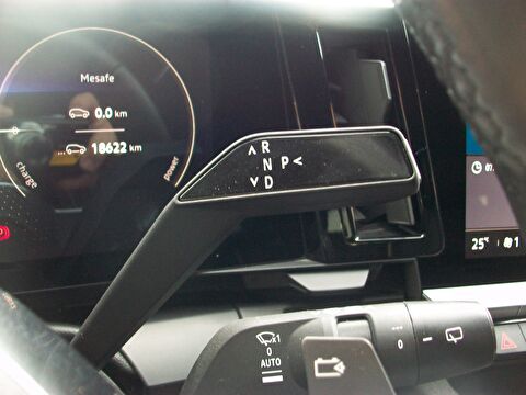 renault, megane e-tech, crossover ev60 ıconic otomatik, otomatik, elektrik 2.el otomobil | renew 21