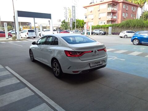 renault, megane, sedan 1.3 tce touch edc, otomatik, benzin 2.el otomobil | renew 19