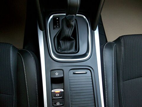 renault, megane, sedan 1.3 tce ıcon edc, otomatik, benzin 2.el otomobil | renew 16