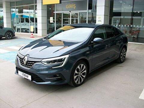 Sedan 1.3 TCe Icon EDC, 2. el otomobil | renew