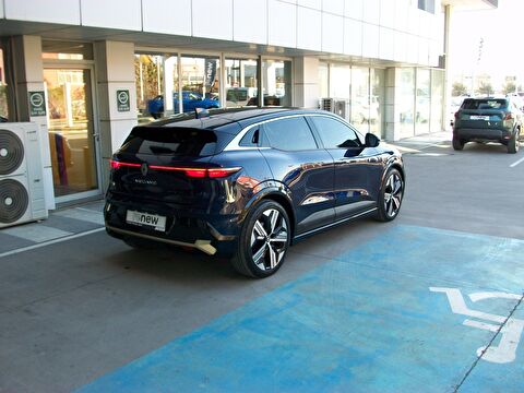 renault, megane e-tech, crossover ev60 ıconic otomatik, otomatik, elektrik 2.el otomobil | renew 8