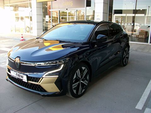 Crossover EV60 Iconic Otomatik, 2. el otomobil | renew