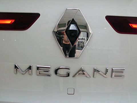 renault, megane, sedan 1.3 tce ıcon edc, otomatik, benzin 2.el otomobil | renew 4