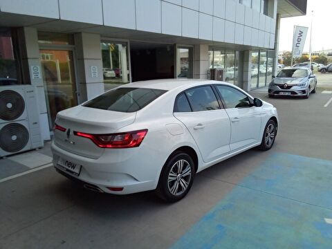 renault, megane, sedan 1.3 tce touch edc, otomatik, benzin 2.el otomobil | renew 13