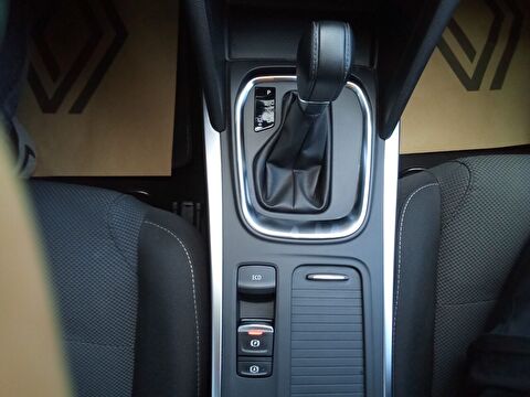 renault, megane, sedan 1.3 tce touch edc, otomatik, benzin 2.el otomobil | renew 16