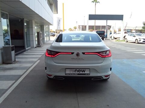 renault, megane, sedan 1.3 tce touch edc, otomatik, benzin 2.el otomobil | renew 10
