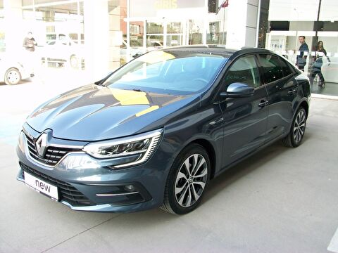 Sedan 1.3 TCe Icon EDC, 2. el otomobil | renew