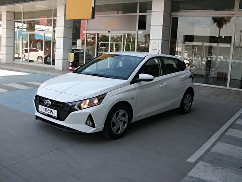Hyundai, i20, Hatchback 1.4 MPI Jump Otomatik, Otomatik, Benzin 2. el otomobil | renew Mobile