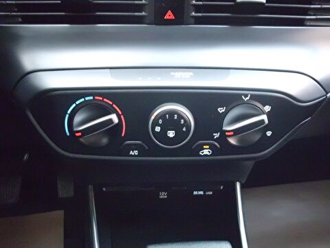 hyundai, i20, hatchback 1.4 mpı jump otomatik, otomatik, benzin 2.el otomobil | renew 22