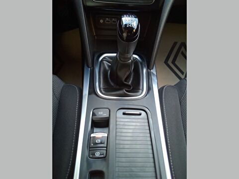 renault, megane, sedan 1.3 tce joy, manuel, benzin 2.el otomobil | renew 17
