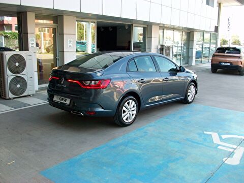 renault, megane, sedan 1.3 tce touch edc, otomatik, benzin 2.el otomobil | renew 11