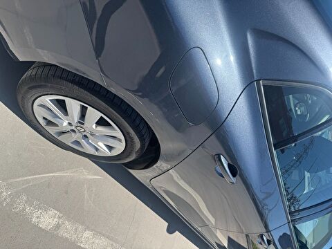 renault, megane, sedan 1.3 tce touch edc, otomatik, benzin 2.el otomobil | renew 30