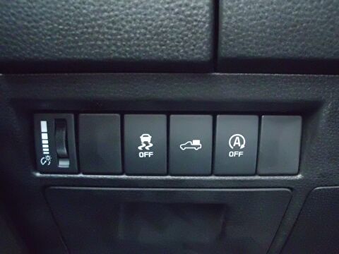 ısuzu, d-max, çift kabin pick-up 1.9 d 4x4 e6e v-cross otomatik, otomatik, dizel 2.el otomobil | renew 29