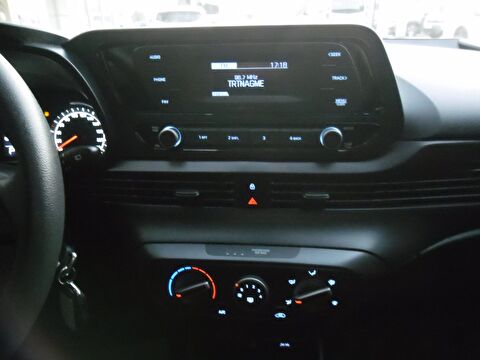 hyundai, i20, hatchback 1.4 mpı jump otomatik, otomatik, benzin 2.el otomobil | renew 22