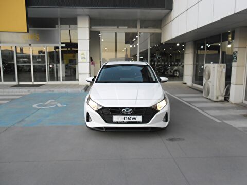hyundai, i20, hatchback 1.4 mpı jump otomatik, otomatik, benzin 2.el otomobil | renew 3