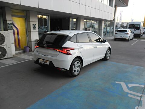 hyundai, i20, hatchback 1.4 mpı jump otomatik, otomatik, benzin 2.el otomobil | renew 24