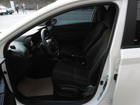 hyundai, i20, hatchback 1.4 mpı jump otomatik, otomatik, benzin 2.el otomobil | renew 7