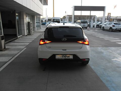 hyundai, i20, hatchback 1.4 mpı jump otomatik, otomatik, benzin 2.el otomobil | renew 19