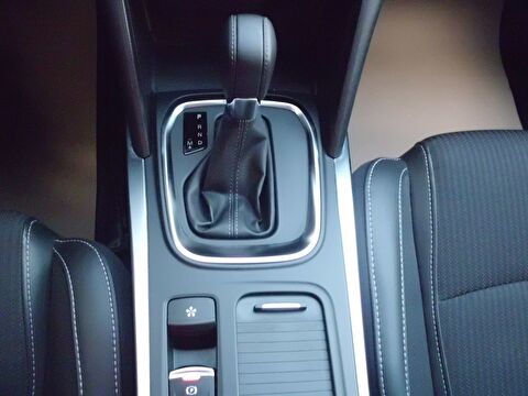 renault, megane, sedan 1.3 tce ıcon edc, otomatik, benzin 2.el otomobil | renew 19