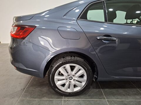 renault, megane, sedan 1.3 tce touch edc, otomatik, benzin 2.el otomobil | renew 10