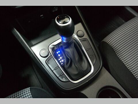 hyundai, kona, suv 1.0 t-gdı style dct, otomatik, benzin 2.el otomobil | renew 15